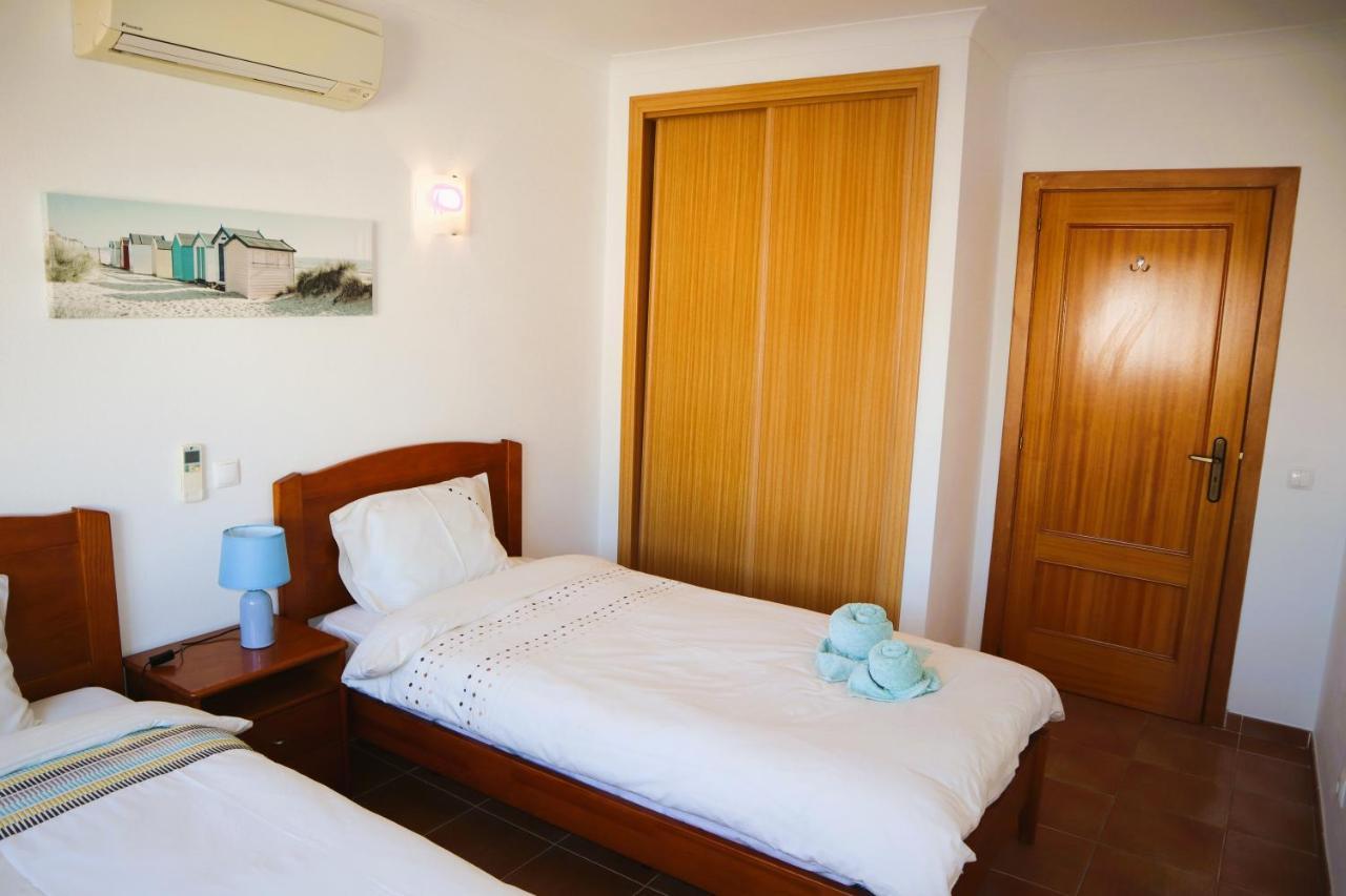 Apartamento Nathalie A 100M Da Praia Карвоейру Екстер'єр фото